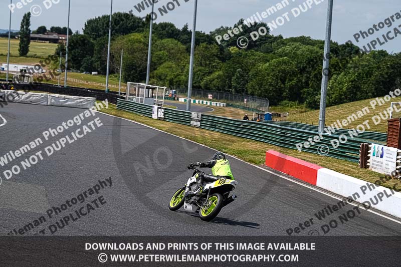enduro digital images;event digital images;eventdigitalimages;mallory park;mallory park photographs;mallory park trackday;mallory park trackday photographs;no limits trackdays;peter wileman photography;racing digital images;trackday digital images;trackday photos